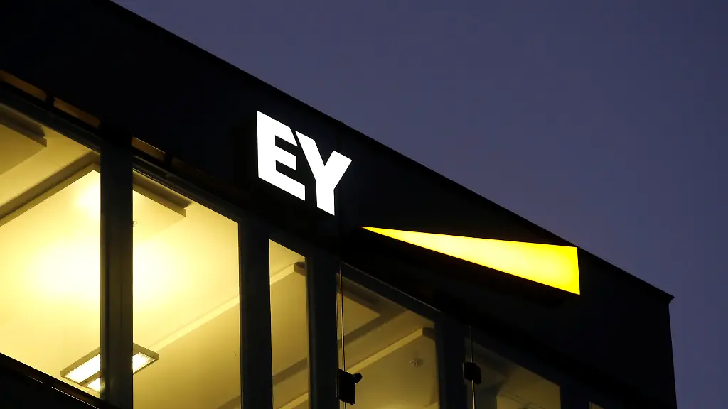 2018-10-24T184703Z-66514991-RC1720B888B0-RTRMADP-3-SWISS-BUSINESS