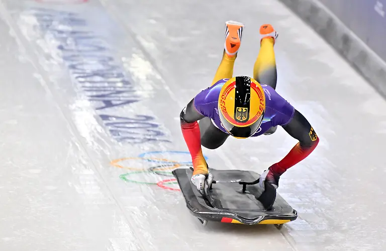 Olympia-Olympische-Winterspiele-Mailand-Cortina-2026-Skeleton-Einer-Frauen-Durchgang-1-im-Cortina-Sliding-Centre-Susanne-Kreher-Deutschland-in-Aktion-beim-Start
