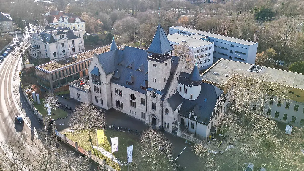 Die-Burg-Giebichenstein-sollte-eigentlich-schon-2027-einen-Neubau-bekommen