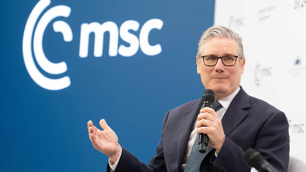 Munich-Security-Conference-Prime-Minister-Sir-Keir-Starmer-takes-part-in-a-panel-discussion-with-President-of-the-European-Commission-Ursula-von-der-Leyen-and-moderated-by-Christine-Amanpour-during-the-Munich-Security-Conference-in-Munich-Germany-Picture-date-Saturday-February-14-2026