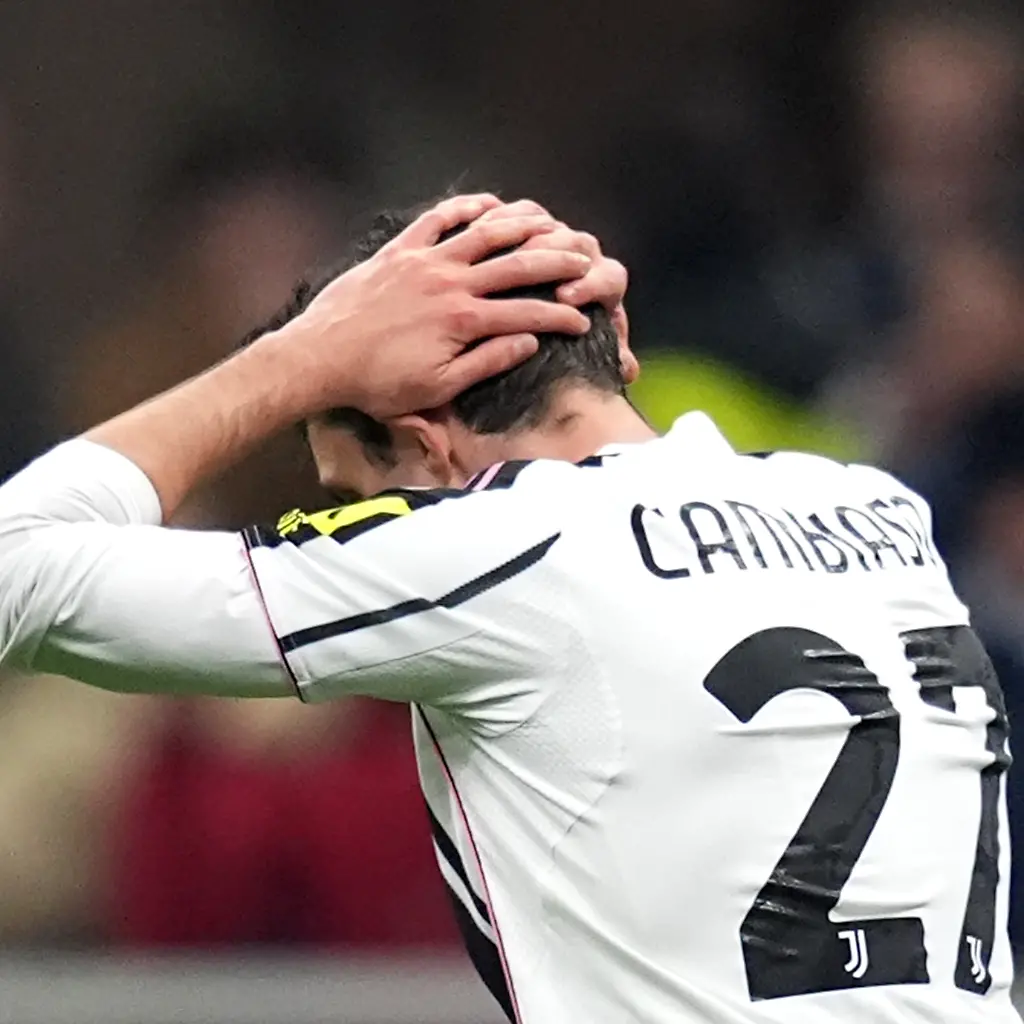 Juventus-Andrea-Cambiaso-during-the-Serie-A-soccer-match-between-Inter-and-Juventus-at-the-San-Siro-Stadium-in-Milan-north-Italy-Saturday-February-14-2025-Sport-Soccer