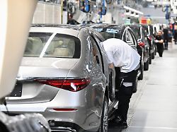 Entscheidende Wahlen ab März: Verhilft der AfD-Erfolg Rechten zu mehr Macht in Betriebsräten?