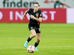 Hessen: Eintracht-Frauen erzielen klaren Sieg in Jena