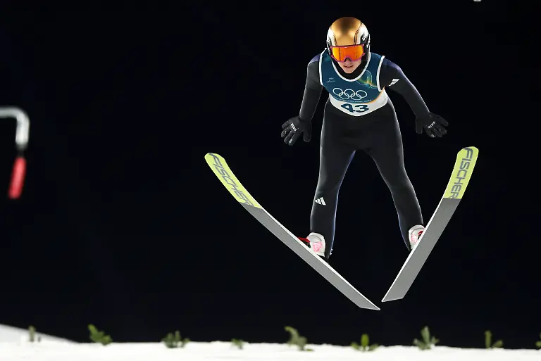 OLYMPICS-Winter-Olympic-Games-Olympische-Spiele-Olympia-OS-Milano-Cortina-2026-PREDAZZO-ITALY-15-FEB-26-OLYMPICS-Ski-jumping-Skispringen-Ski-nordisch-Winter-Olympic-Games-Milano-Cortina-2026-large-hill-women-Image-shows-Katharina-Schmid-GER