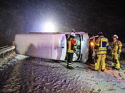 Nordrhein-Westfalen: Schwerverletzter bei Unfall auf A45