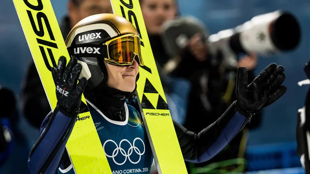 PREDAZZO-ITALY-FEBRUARY-7-Katharina-Schmid-Germany-during-the-Ski-Jumping-Women-s-Normal-Hill-Individual-at-the-Milano-Cortina-2026-Olympics-at-Predazzo-Ski-Jumping-Stadium-on-day-2-of-the-Milano-Cortina-2026-Olympics-on-February-7-2026-in-Predazzo-Italy-Editorial-use-only