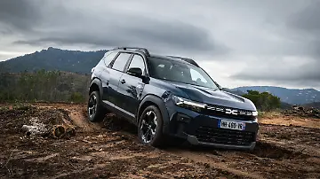 Dacia_Bigster_4x4_VO