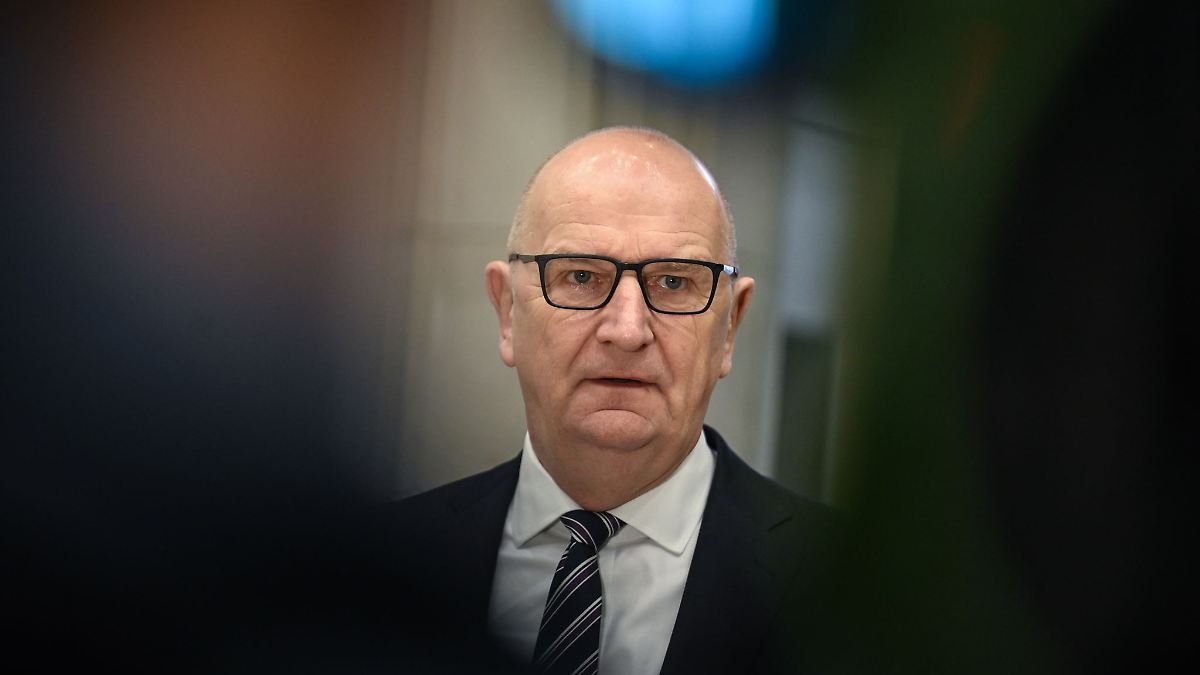 Forscher: SPD muss rechtzeitig Woidkes Nachfolge regeln