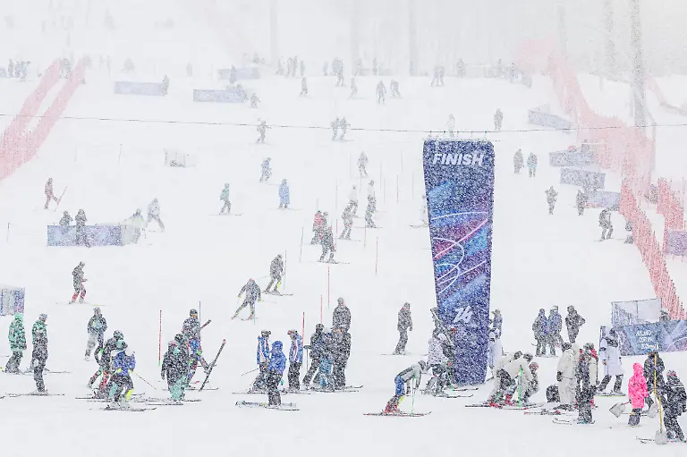 KEYPIX-Athletes-and-coaches-inspect-the-slalom-course-before-the-men-s-alpine-skiing-first-run-of-the-slalom-race-at-the-2026-Olympic-Winter-Games-at-the-Stelvio-Ski-centre-in-Bormio-Italy-on-Monday-February-16-2026