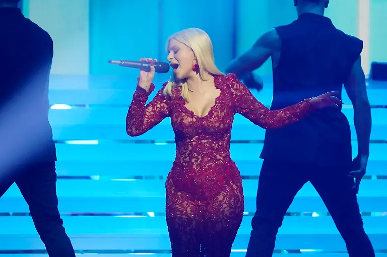 Marie-Reim-bei-den-Proben-zur-TV-Show-Eurovision-Song-Contest-das-Deutsche-Finale-2024-im-Filmstudio-G-in-Berlin-Adlershof-Berlin-15-02