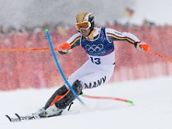 Geste verboten, "typisch, oder?": "Alles für die sterile Show": Straßer schießt gegen Olympia-Macher