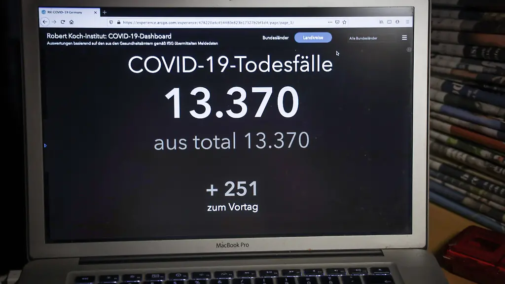 b74cc293dddea6652db04b02cc52b359