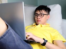 Seelische Not gilt als Versagen: Chinas Jugend lässt sich von KI therapieren