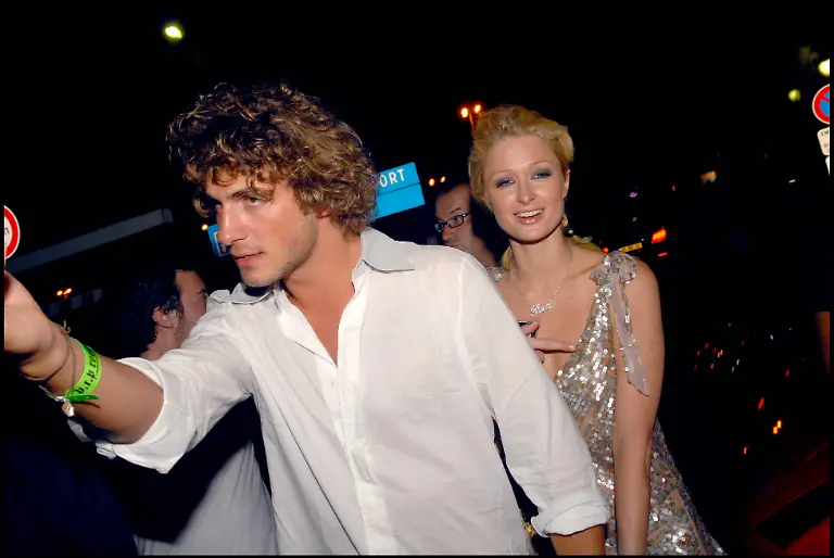 PARIS-HILTON-ET-STAVROS-NIARCHOS-ARRIVEES-DES-PERSONNALITES-A-LA-SOIREE-P-DIDDY-AU-VIP-ROOM-DE-SAINT-TROPEZ-POUR-LE-LANCEMENT-DE-SON-PARFUM-UNFORGIVABLE-ARRIVALS-OF-CELEBRITIES-AT-VIP-ROOM-IN-SAINT-TROPEZ-FOR-P-DIDDY-PARTY-AND-THE-LAUNCH-OF-HIS-NEW-FRAGRANCE-UNFORGIVABLE-Saint-Tropez-France-Paris-HILTON-und-STAVROS-NIARCHOS-ARRIVEES-DES-PERSONEN-A-DIE-ABENDFEIER-P-DIDDY-Au-VIP-ROOM-von-Heiliger-TROPEZ-fuer-der-LANCIERUNG-von-sein-Parfuem-UNFORGIVABLE-ARRIVALS-OF-CELEBRITIES-AT-VIP-ROOM-IN-Heiliger-TROPEZ-FOR-P-DIDDY-PARTY-AND-THE-LAUNCH-OF-HIS-NEW-FRAGRANCE-UNFORGIVABLE-Heiliger-Tropez-Frankreich-PUBLICATIONxNOTxINxFRAxUKxUSAxAUSxBEL-Copyright-xRACHIDxBELLAKx-xBESTIMAGExRACHIDxBELLAKx-xBESTIMAGEx