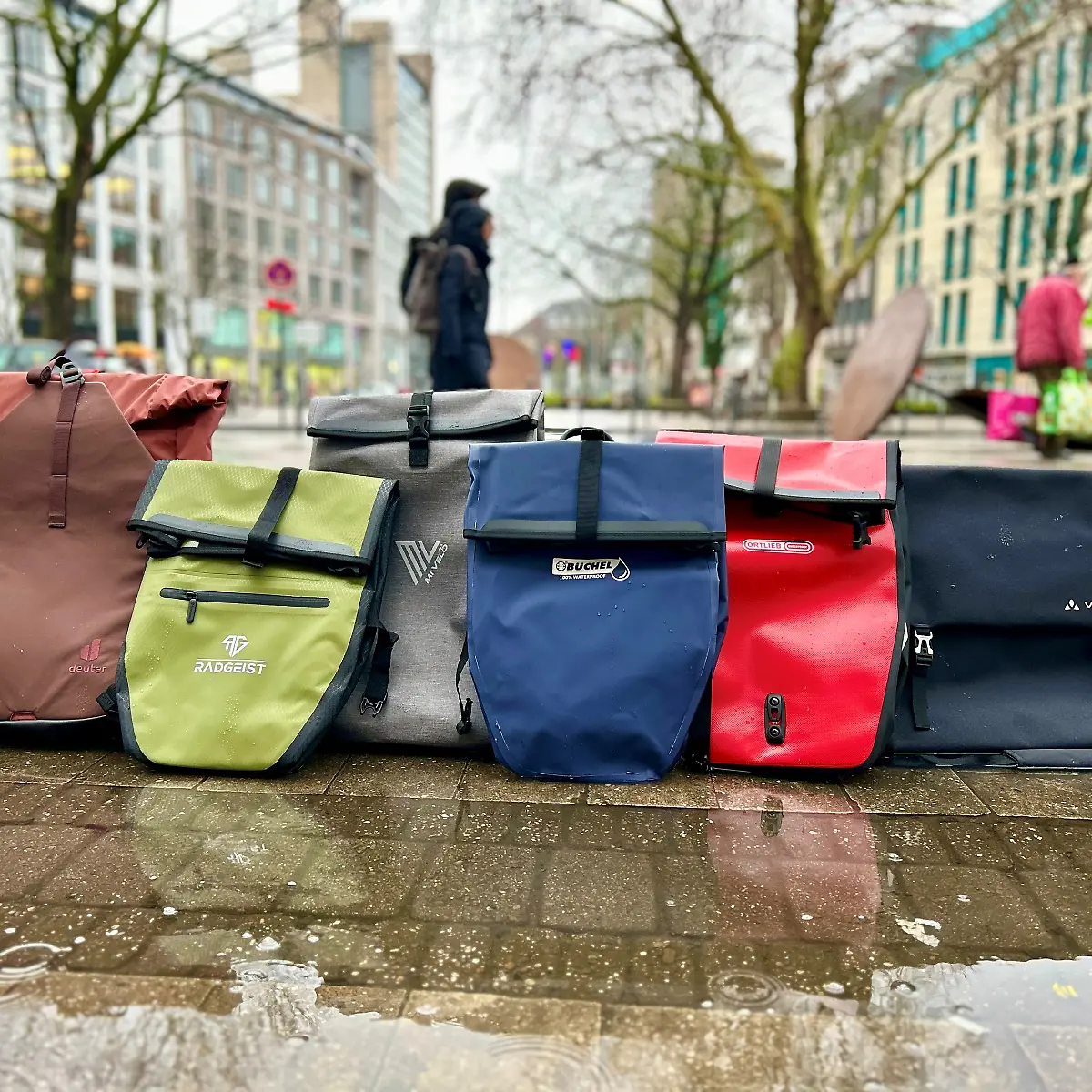 Fahrradtaschen fr Gepcktrger im Test - welche berzeugt in allen  Bereichen? - ntv.de