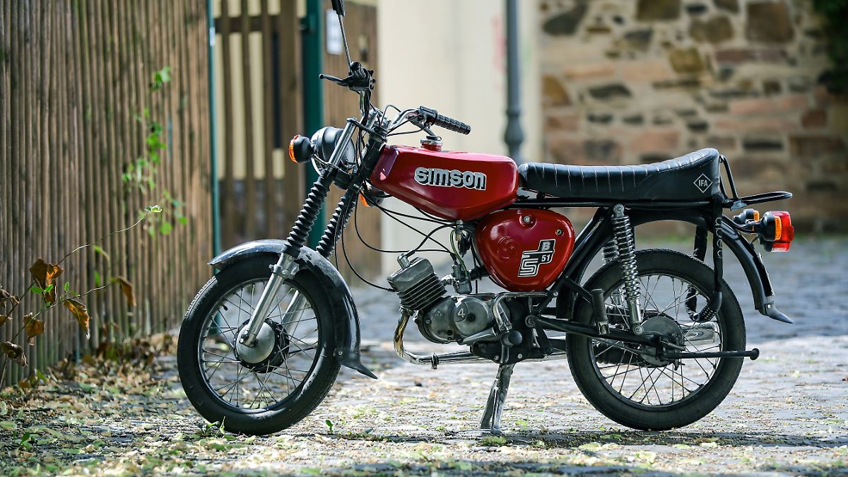 Die vergessene Geschichte der legend&auml;ren Simson-Mopeds