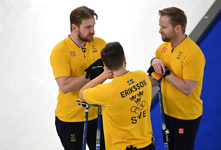 Milano-Cortina-2026-Olympics-Curling-Men-s-Round-Robin-Session-4-Canada-vs-Sweden-Cortina-Curling-Olympic-Stadium-Cortina-d-Ampezzo-Italy-February-13-2026