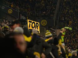 Teile der Fans ausgeschlossen?: "Eklatanter Wertebruch": BVB schimpft über Bergamo-Auflage