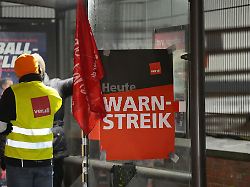 Hamburg & Schleswig-Holstein: Pendler in Hamburg stehen am Mittwoch vor großen Problemen