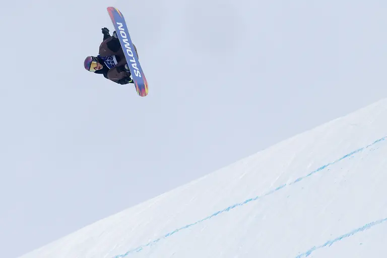 Olympia-Olympische-Winterspiele-Mailand-Cortina-2026-Snowboard-Slopestyle-Frauen-Finale-Livigno-Snow-Park-Annika-Morgan-Deutschland-in-Aktion