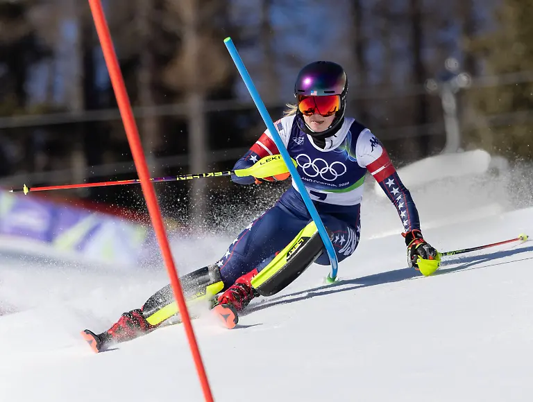 February-18-2026-Cortina-d-Ampezzo-Italy-MIKAELA-SHIFFRIN-USA-during-first-run-of-the-women-s-alpine-skiing-slalom-event-at-the-Milano-Cortina-2026-Winter-Olympics-She-won-gold-her-first-medal-since-2018