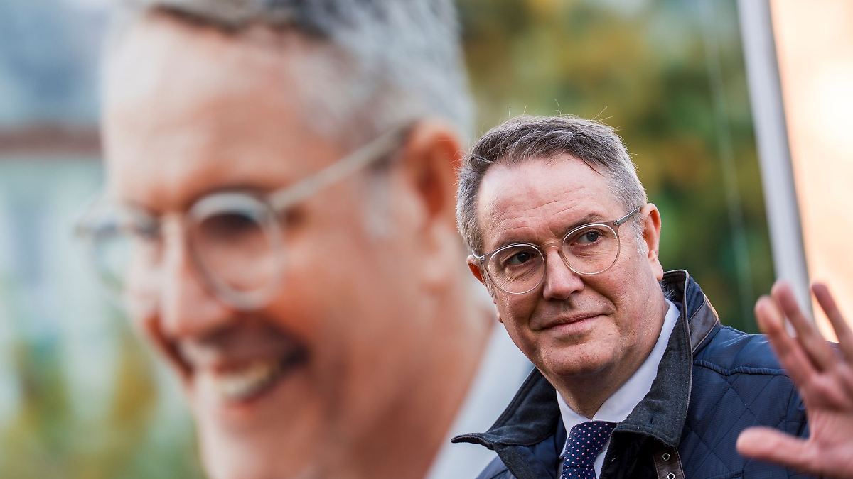 Ministerpräsident Schweitzer ruft zu Zusammenhalt auf