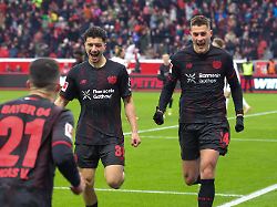 Piräus patzt mit Hackentrick: Schicks Zwei-Minuten-Doppelschlag schickt Bayer fast ins Achtelfinale