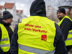 Bayern: Warnstreik bremst Nahverkehr in Augsburg aus