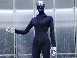 Blechmann im Blaumann: Roboter von Autoherstellern - viel Hype, wenig Hilfe?