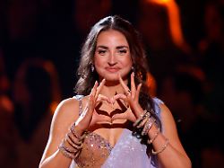 Hebefiguren wären "komisch": Ekat würde bei "Let's Dance" mit einer Frau tanzen - aber ...