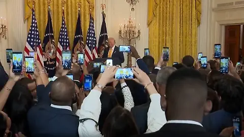 TrumpNoRacist