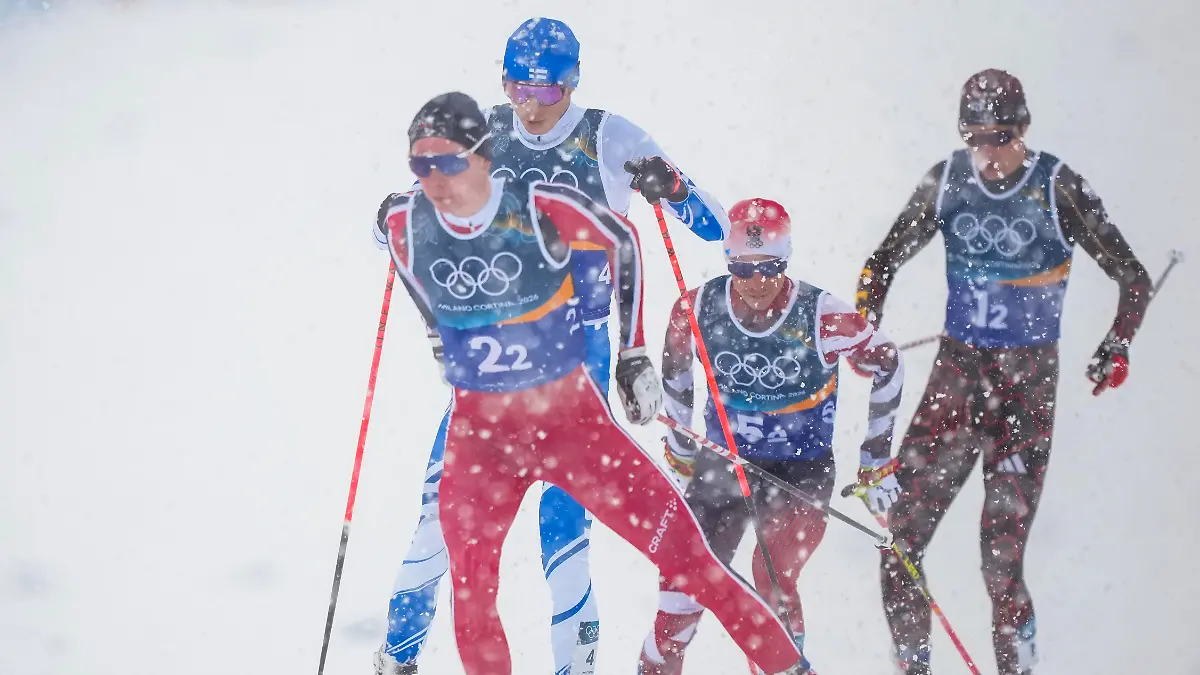 Val-di-Fiemme-Italy-20260219-Jens-Luraas-Oftebro-from-Norway-Eero-Hirvonen-from-Finland-Johannes-Lamparter-from-Austria-and-Vinzenz-Geiger-from-Germany-during-the-combined-team-sprint-2-x-7-5-km-Tesero-CC-Stadium-during-the-Winter-Olympics-in-Milano-Cortina-2026