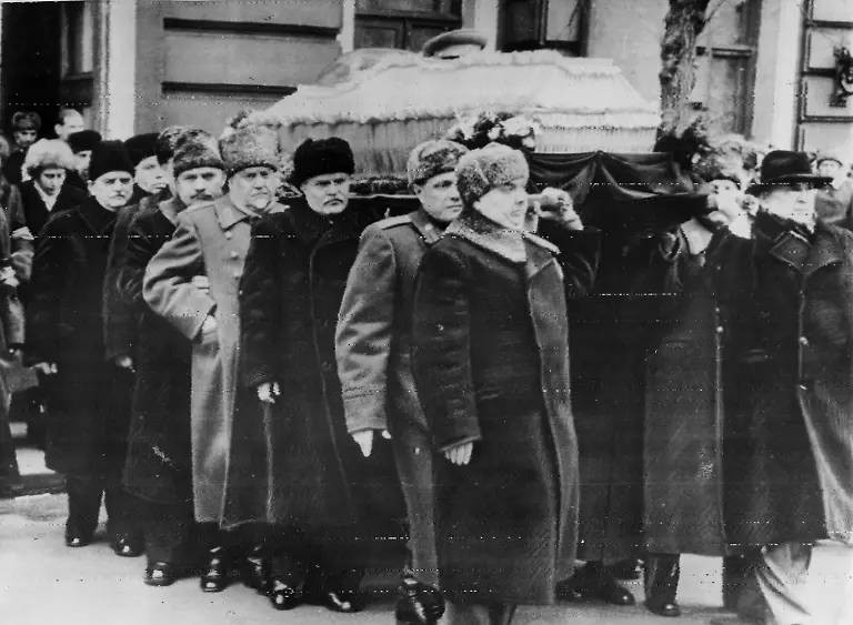 3f2930b8-7210-4f03-a821-93b3df85e093