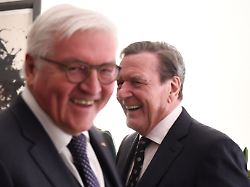 Altkanzler antwortet mit KI: Gerhard Schröder widerspricht Steinmeier bei Olympia 2036