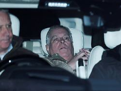 Ermittlungen dauern an: Polizei lässt Ex-Prinz Andrew nach Festnahme wieder frei