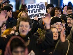Hessen: Demonstration in Frankfurt für die Opfer von Hanau