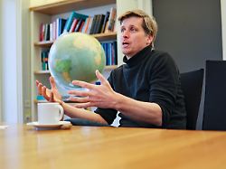 Schuld an Verlagerung von Jobs?: Topökonom stellt Kündigungsschutz für Gutverdiener infrage