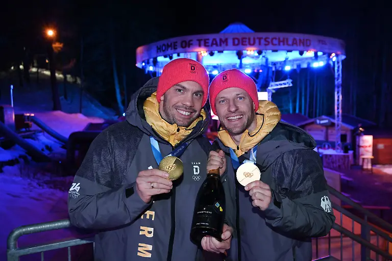Deutsches-Haus-Milano-Cortina-2026-Winter-Olympics-Cortina-d-Ampezzo-Italien-aufgenommen-am-12-Februar-2026-Tobias-Wendl-und-Tobias-Arlt