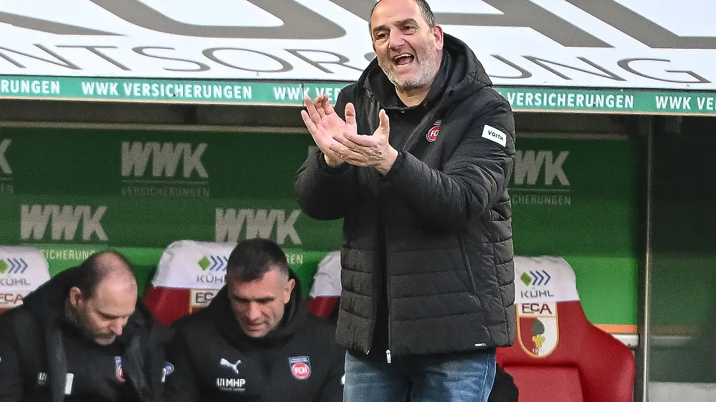 Frank-Schmidt-hofft-auf-einen-Coup-gegen-den-VfB-Stuttgart