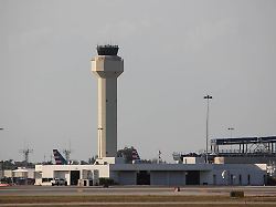 Beispielloser Personenkult: Trump will Flughafen in Florida nach sich benennen lassen