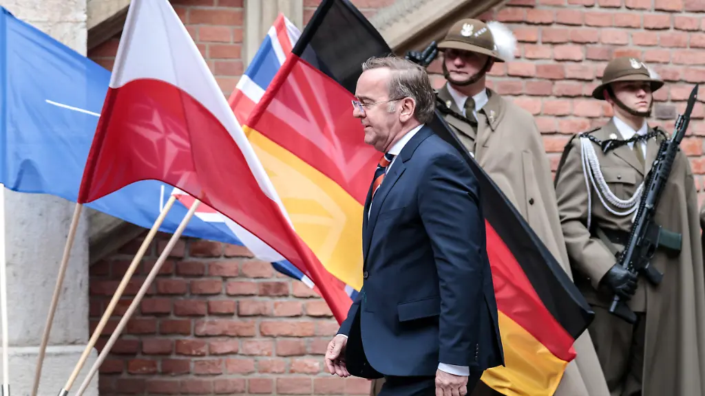 Boris-Pistorius-Minister-of-Defence-of-Germany-attends-E5-countries-Ministers-of-Defence-summit-in-Jagiellonian-University-in-Krakow-Poland-on-February-20-2026