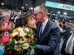 Starkes Ergebnis bei Parteitag: CDU stützt Merz, aber sie macht ihm auch ordentlich Druck