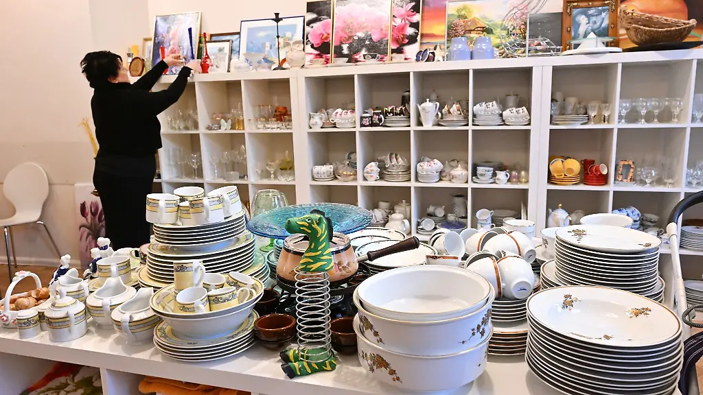 Neben-verschiedenen-Beratungsangeboten-bietet-der-Erfurter-Verein-auch-Tauschmoeglichkeiten-fuer-Geraete-sowie-Ausleihangebote-fuer-Geschirr