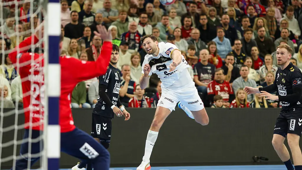 Harald-Reinkind-und-der-THW-KIel-spielten-beim-HC-Erlangen