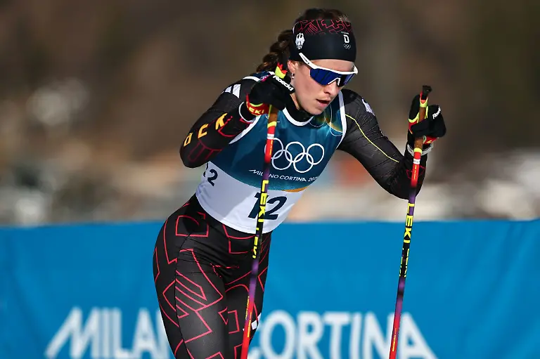 Katharina-Hennig-Dotzler-wurde-Opfer-einer-Ski-Verwechslung