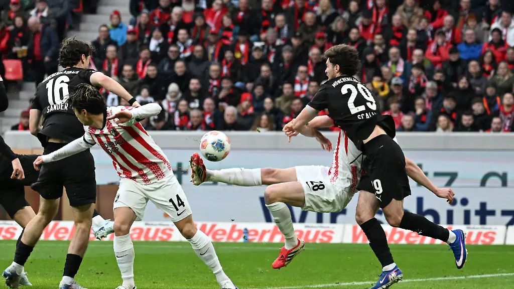 22-02-2026-xjhx-Fussball-1-Bundesliga-SC-Freiburg-Borussia-Moenchengladbach-v-l