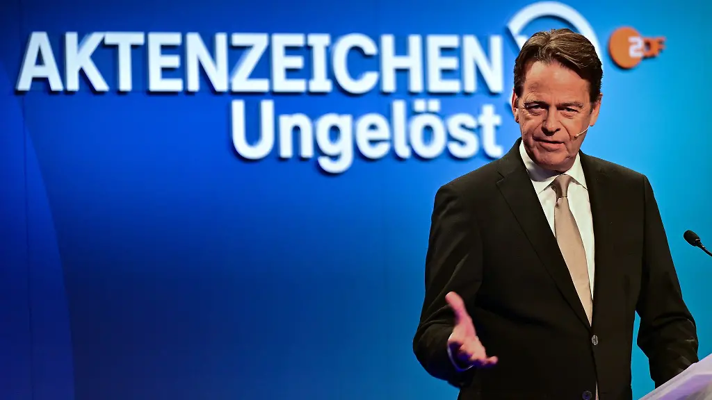 Unbekannte-raubten-den-Tresor-eines-Ehepaares-aus