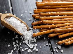 Öko-Test knabbert: Diese Salzstangen sind der Testverlierer