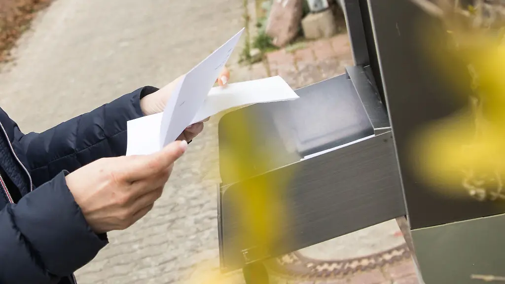 Post-aus-Bulgarien-DerKundenClub-verschickt-vermeintliche-Begruessungsschreiben-fuer-eine-Lotto-Spielgemeinschaft