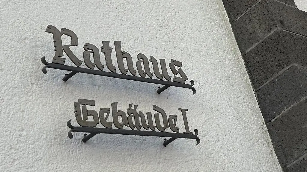 Die-Haushaltsdefizite-sind-gross